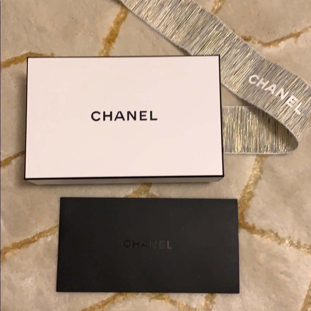 Chanel Box